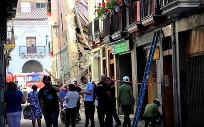 San Bartolome kaleko kaltetuekin batuko da EHBildu