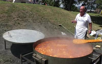 Lierniko erromeria ospatu zuten asteburuan giro paregabean