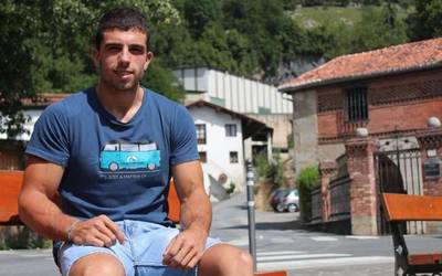 Jon Etxaniz: "Orio bezalako talde handi batera joateko beldurra nuen"