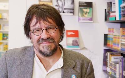 Edinburgoko Book Festival liburu azokan izango dira Atxaga eta Zaldua