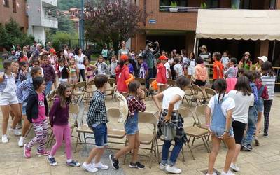 Zerrajerako jaiak barikuan, dantza eta musika ukituekin