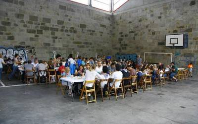 Jaietako herri bazkaria