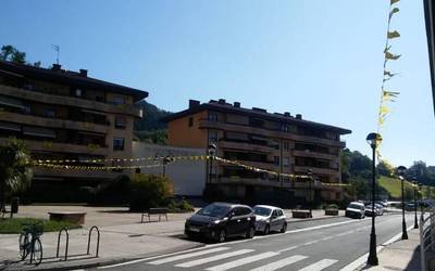 Apaingarri horiz bete dute Anibarko Portua