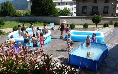 Astelehenean eta martitzenean ur putzuak izango dira Elgetan, goizez eta arratsaldez