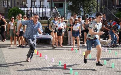 Pikea nagusi kuadrillen arteko jokoetan