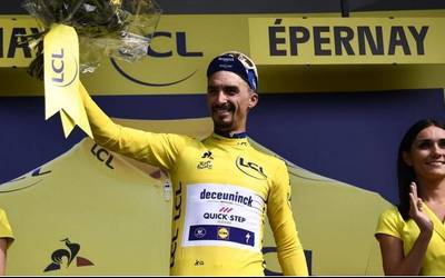 Kaixo, Julien Alaphilippe naiz, eta Tourra irabazi nahi dut!