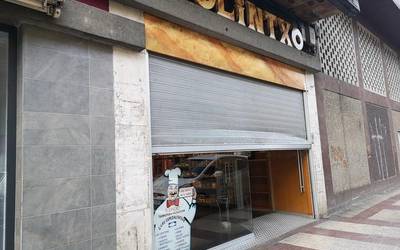 Lapurrak sartu dira Otalora lizentziaduna kaleko Bolintxo okindegian