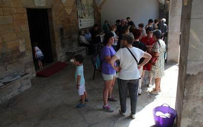 Mezarekin ospatu dute Madalena eguna hango auzotarrek