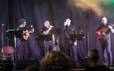 Omenaldi hunkigarria Duo Plaentxiri