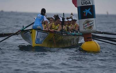 Orioko emakumezkoen traineruak irabazi du Santurtziko VIII. Euskotren Bandera