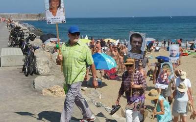 Antilla hondartzara ere eramango dute dispertsioaren aurkako aldarria