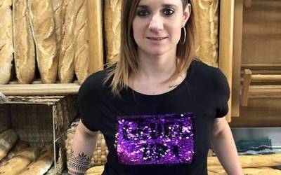 "Guri beti etortzen zaigu jendea galdera montoi batekin"