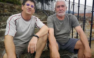 "Idazten ez dugu ikasi, eta trebatu egin nahi dugu"