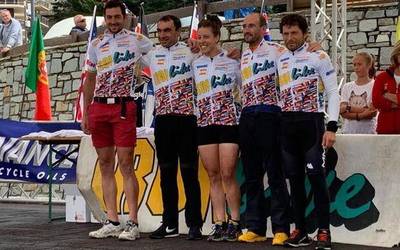 Joseba Albizuk Iron Bike probaren bikotekako lasterketa irabazi du