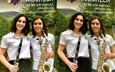 Gaur hasiko gara banatzen abuztuko Maxixatzen aldizkaria