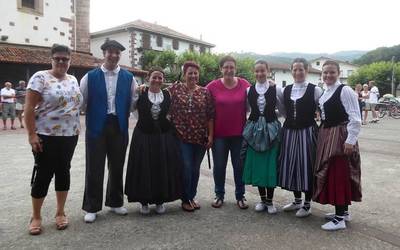 Sunbillara ailegatu da euskal selekzioaren aldeko mendi martxa