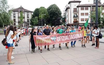 Eskualdean da euskal selekzioaren aldeko mendi martxa