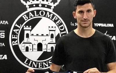 Haritz Albisuak Real Balompedica Linense taldearekin fitxatu du