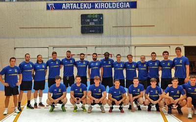 Hiru elgoibartarrek hartuko dute parte San Bartolome Eskubaloi Txapelketan lehiatuko diren kanpoko taldeetan