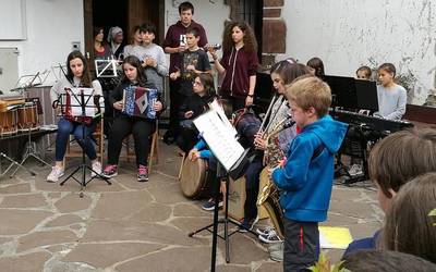 Nafarroako Gobernuak 118.000 euro banatuko ditu eskualdeko udal musika eskolen artean