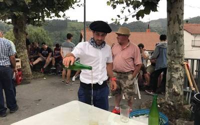 Herriko edadetuak omenduko dituzte gaur Oikian