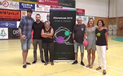 Euskal Herriko Eskubaloi Topaketa ospatuko da  larunbatean Aritzbatalde kiroldegian