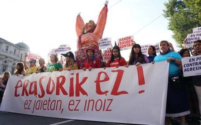 Aste Nagusiko azken gauean emandako eraso matxista bat salatu dute