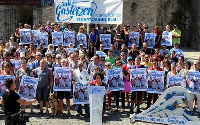 Elkartasun Astea antolatu dute 11/2013 sumarioko epaiketa salatzeko
