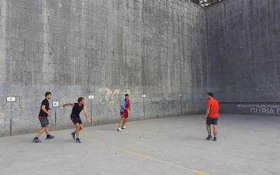 Azken txanpara iristen ari da pilota txapelketa