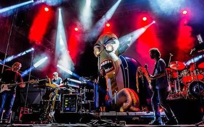Pink Floyd-en esentzia mantentzen duen taldea