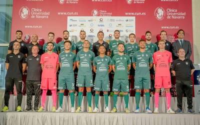 Lau irurtzundar Osasuna Magna Xotan