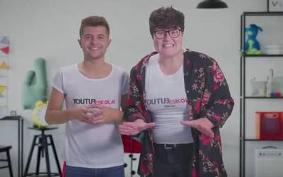 Youtuberra izateko ikastaroa, Derion