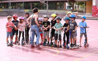 Patineteak nola eta non erabili ikastaroa argazkitan