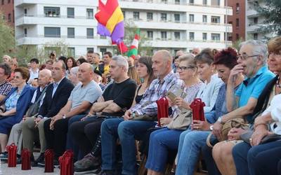 Omenaldi beroa frankismoaren biktimei