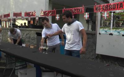 Txakolin Eguna ospatu dute Amasan