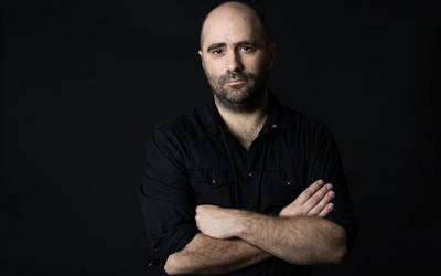 Iker Martinezen disko berria kalean da