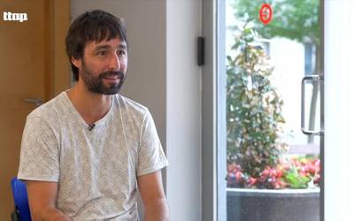 Mikel Losada: "Antzerkia zinema baino libreagoa da"