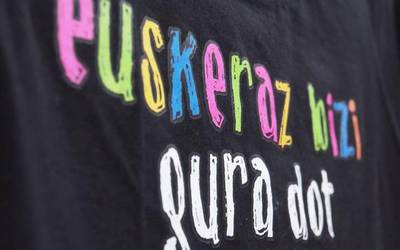 Familian euskaraz olgetan egiteko saioak hasiko dituzte bihartik aurrera