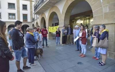 Erroldatze araudia aldatzea eskatu dio Zornotzako Harrera taldeak udalari