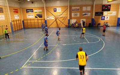Ligako lehen partida galdu du Erreka eskubaloi talde nagusiak