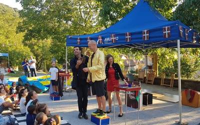 Umeentzako egitarau zabala prestatu zuten Lekamañako Jaietan