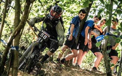 Arrasateko Enduro Lasterketaren laugarren edizioa argazkitan