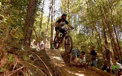 Arrasateko enduro lasterketako aurrerapen bideoa