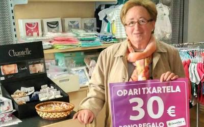 Hiru astez 400na euro zozketatuko ditu Denok Bat Federazioak