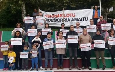 Urriaren 20an egingo dute, azkenean, Arroako bidegorriaren aldeko aurtengo martxa