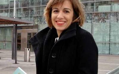 Katixa Agirregaz berbetan, Bidebarrieta liburutegian