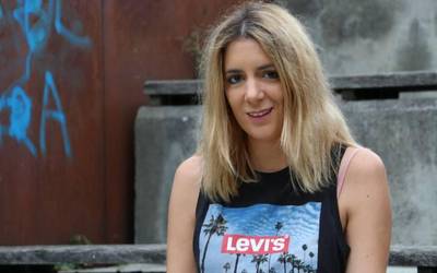 Angela Benitez: "'Pikuak' websaileko lantaldeak oso ondo hartu nau, eta oso gustura aritu naiz lanean"