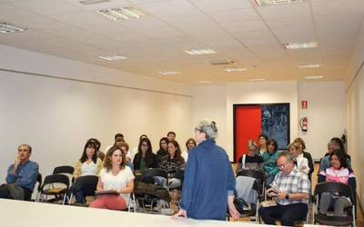 Herritarrak hasi dira Mapa Morea osatzen