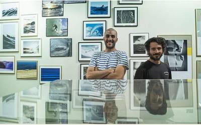 Denak Ohana proiektuak "Korronteak eta erresakak"  erakusketa zabaldu du Donostian
