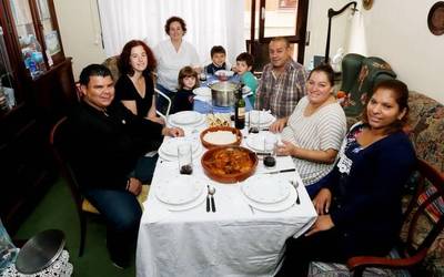 "Mila zapore" tailerrerako eta “Bizilagunak, aldameneko familia” ekimenerako izen-ematea, zabalik